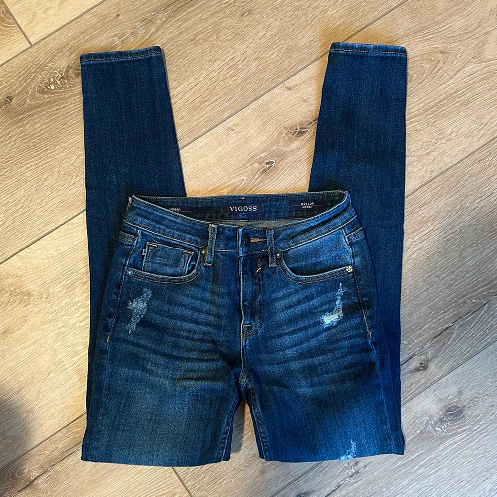 Vigoss distressed skinny jeans